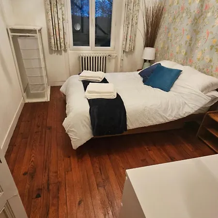 Guest house The Lions Den - La Loge *